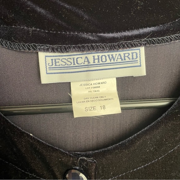 Vintage 90s/Y2K Jessica Howard Dark Purple Velvet Cardigan - Picture 2 of 3